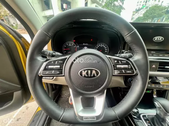 Kia Seltos 1.4 Premium 2020 - xe  cực đẹp OD 3 vạn 1 chủ sử dụng