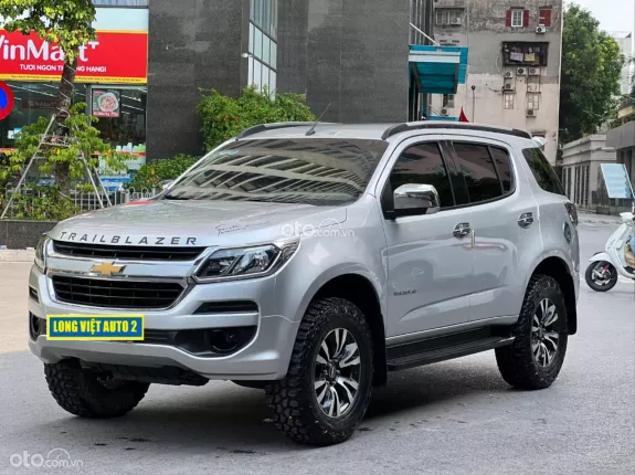 Chevrolet Trailblazer 2.5L VGT LT 4x2 AT 2018 - Chevrolet Trailblazer 2018 , số tự động, máy dầu, màu bạc
