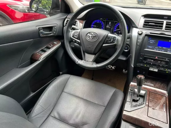 Toyota Camry 2.5Q 2015 - Xe đi cực kỳ giữ gìn nên xe rất mới, Nội ngoại thất sáng bóng