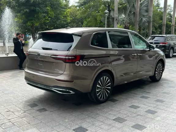 Volkswagen Viloran Premium 2024 - MPV 7 CHỖ HẠNG THƯƠNG GIA TỪ ĐỨC