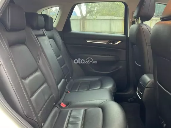 Mazda CX-5 2.0 Premium 2020 - xe đẹp xuất sắc