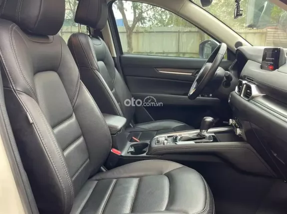Mazda CX-5 2.0 Premium 2020 - xe đẹp xuất sắc