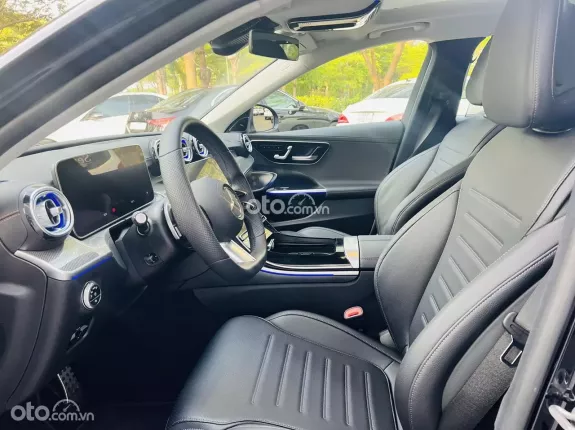 Mercedes-Benz C300 2024 - BẢN V1 - SIÊU LƯỚT CHÍNH HÃNG