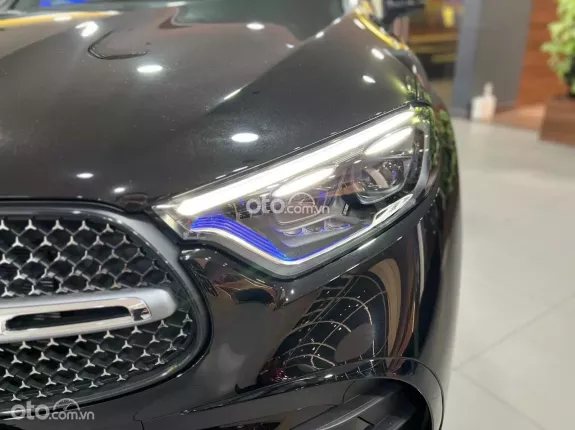 Mercedes-Benz GLC 300 4Matic 2024 - ĐEN NT NÂU - ƯU ĐÃI NHẤT