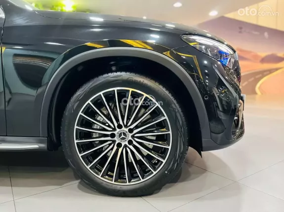 Mercedes-Benz GLC 300 4Matic 2024 - ĐEN NT NÂU - ƯU ĐÃI NHẤT