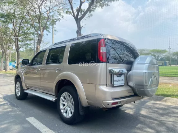 Ford Everest 2.5 AT 2014 - Xe siêu đẹp siêu lướt