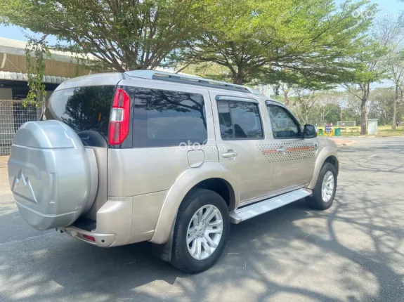 Ford Everest 2.5 AT 2014 - Xe siêu đẹp siêu lướt