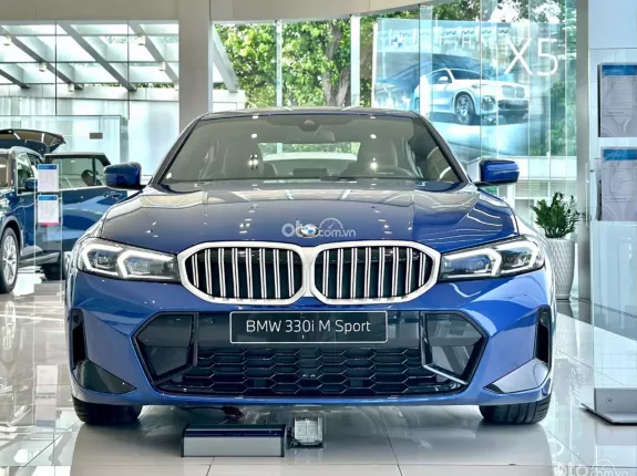 BMW 330i M Sport 2023 - ƯU ĐÃI 50% THUẾ TRƯỚC BẠ + ƯU ĐÃI ĐẶC QUYỀN DÀNH CHO KHÁCH HÀNG TRONG THÁNG 09