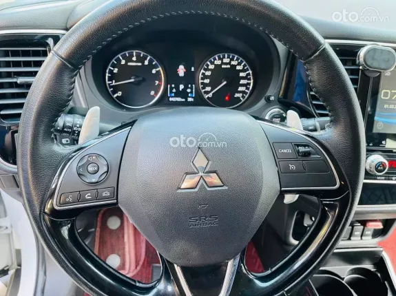 Mitsubishi Outlander 2022 - Giá tốt nhất thị trường, cam kết chất lượng xe