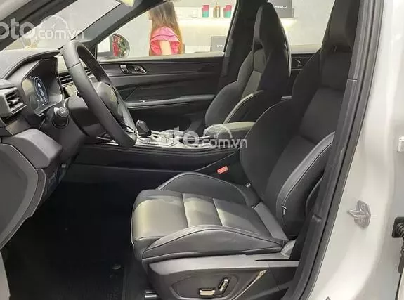 Lynk & Co 01 2024 - MÀU TRẮNG - GIẢM 50% LPTB VÀ BẢO HÀNH CHÍNH HÃNG 6 NĂM HOẶC 175.000 KM