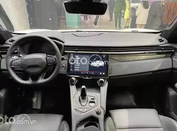 Lynk & Co 01 2024 - MÀU TRẮNG - GIẢM 50% LPTB VÀ BẢO HÀNH CHÍNH HÃNG 6 NĂM HOẶC 175.000 KM