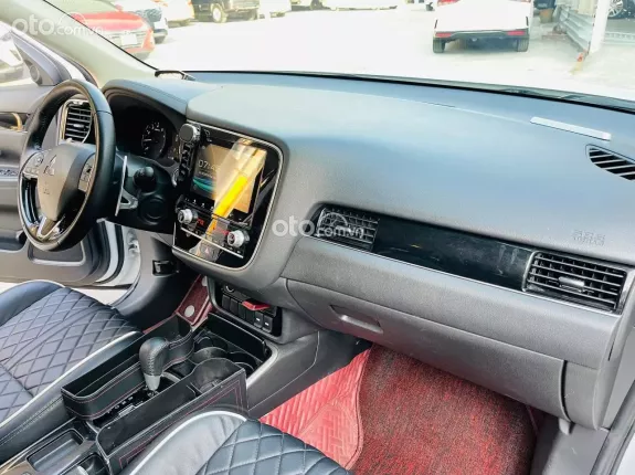 Mitsubishi Outlander 2022 - Giá tốt nhất thị trường, cam kết chất lượng xe