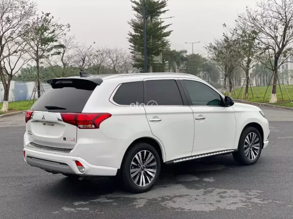Mitsubishi Outlander 2022 - Giá tốt nhất thị trường, cam kết chất lượng xe