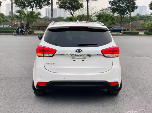 Kia Rondo 2016 - Xe chủ đi ít, giữ xe - liên hệ trực tiếp để xem xe