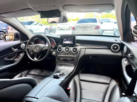 Mercedes-Benz C200 2018 - Mercedes C200 Siêu mới hỗ trợ bank 70%