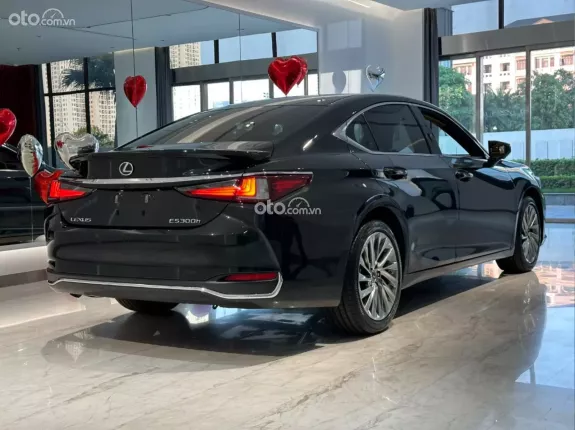 Lexus ES 300h 2024 - Lexus ES300h - Cuộc cách mạng xanh đầy cuốn hút