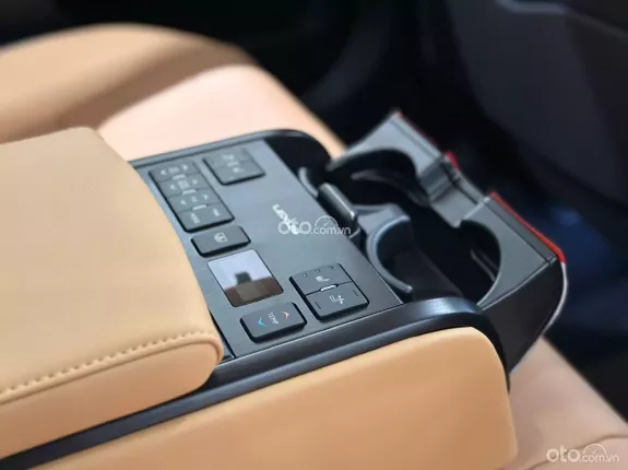 Lexus ES 300h 2024 - Lexus ES300h - Cuộc cách mạng xanh đầy cuốn hút