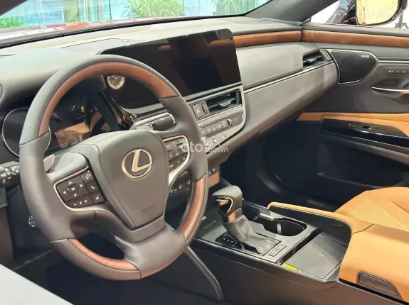 Lexus ES 300h 2024 - Lexus ES300h - Cuộc cách mạng xanh đầy cuốn hút