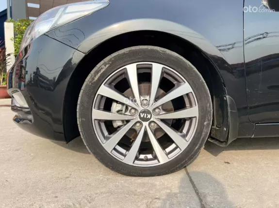 Kia K3 2.0AT 2014 - Xe mới về em chào bán ngay