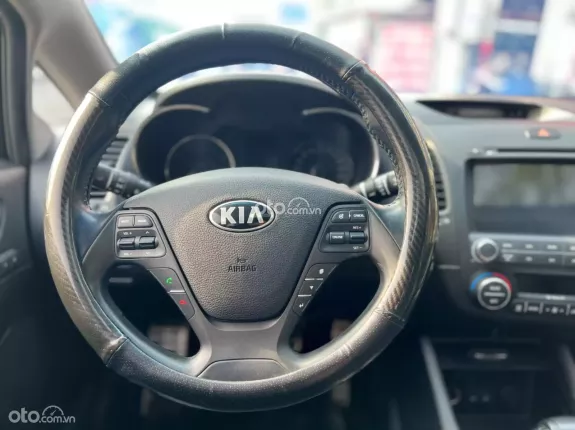 Kia K3 2.0AT 2014 - Xe mới về em chào bán ngay