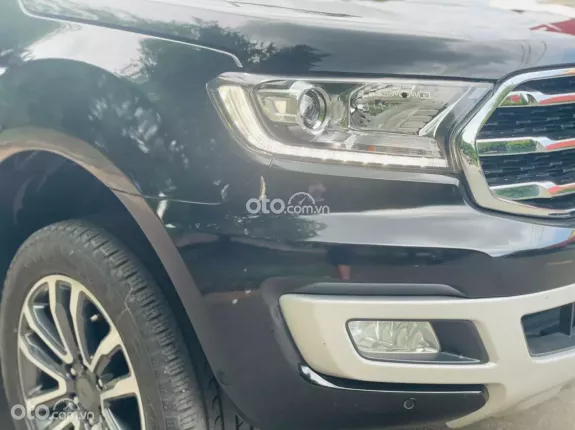 Ford Everest Titanium 2.0L AT 4WD 2019 - FORD EVEREST TIANIUM BI-TURBO 2.0 4x4_1 CHỦ XE CHẠY ÍT