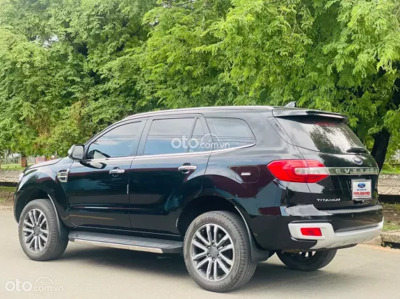 Ford Everest Titanium 2.0L AT 4WD 2019 - FORD EVEREST TIANIUM BI-TURBO 2.0 4x4_1 CHỦ XE CHẠY ÍT