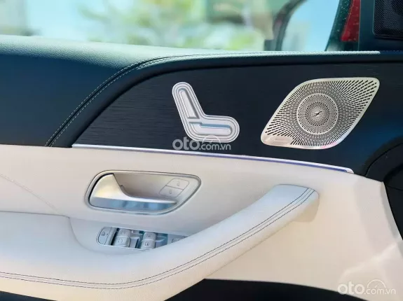 Mercedes-Benz GLS 450 4Matic 2024 - ĐỎ KEM SIÊU LƯỚT