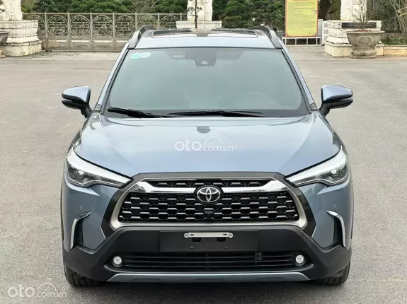 Toyota Corolla Cross 1.8 V  2022 - 825 triệu