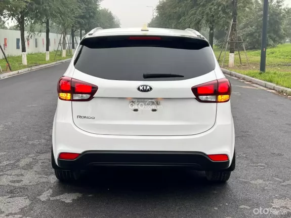 Kia Rondo 2.0 GMT 2022 - xe đẹp chạy hơn 2 vạn rất mới
