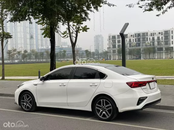 Kia Cerato 2020 - Xe phù hợp chạy gia đình - Bản mới, máy khỏe