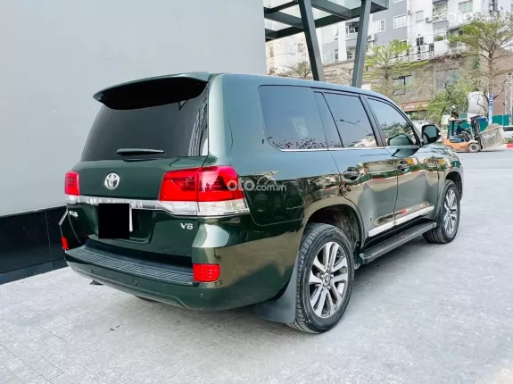 Toyota Land Cruiser 2016 - Land Cruiser VXR 5.7 sản xuất 2015 Model: 2016 nhập Mỹ, chạy hơn 5 vạn siêu mới