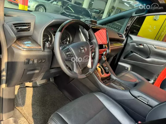 Toyota Alphard Executive Lounge 2018 - 7 chỗ hạng thương gia