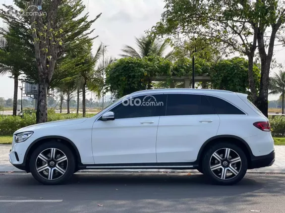 Mercedes-Benz GLC 200 2021 - 1 tỷ 650 triệu