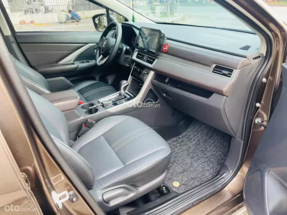 Mitsubishi Xpander AT Premium 2022 - Xe nhập, form mới, phanh điện tử, cam 360