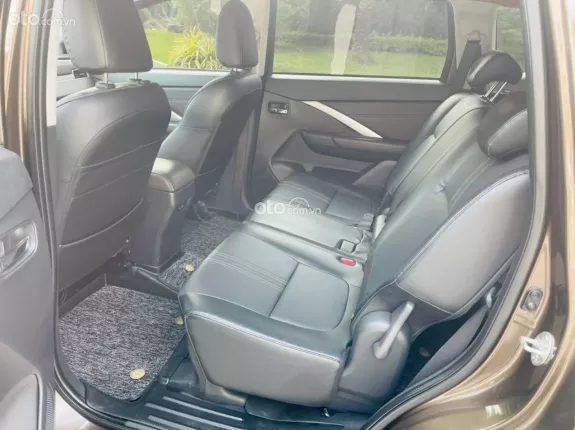 Mitsubishi Xpander AT Premium 2022 - Xe nhập, form mới, phanh điện tử, cam 360