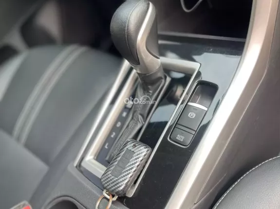 Mitsubishi Xpander AT Premium 2022 - Xe nhập, form mới, phanh điện tử, cam 360