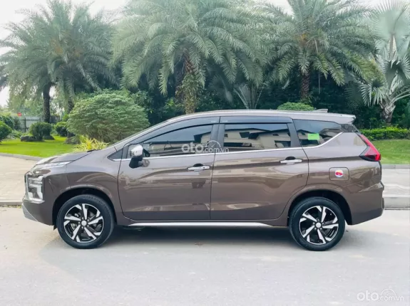 Mitsubishi Xpander AT Premium 2022 - Xe nhập, form mới, phanh điện tử, cam 360