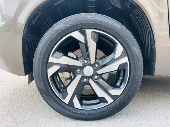 Mitsubishi Xpander AT Premium 2022 - Xe nhập, form mới, phanh điện tử, cam 360