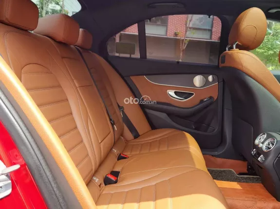 Mercedes-Benz C300 2019 - Bao chek hãng theo yêu cầu