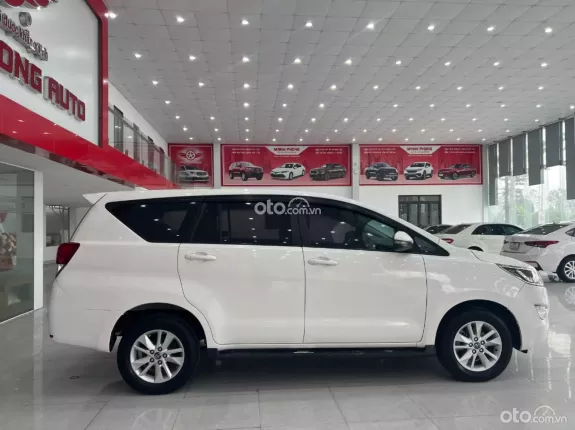 Toyota Innova 2.0E 2018 - Giá 468tr