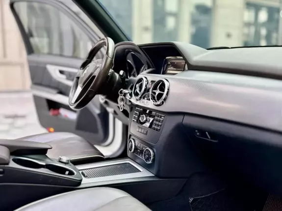 Mercedes-Benz GLK 220 2014 - 690 triệu