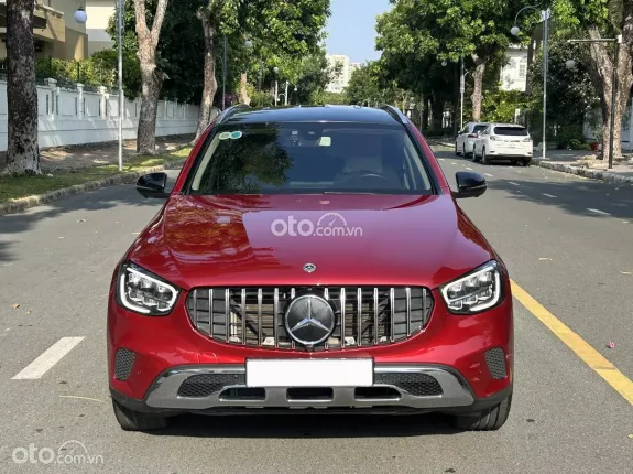 Mercedes-Benz GLC 200 2021 - BẢN 4MATIC, ĐỎ/KEM BAO TEST HÃNG