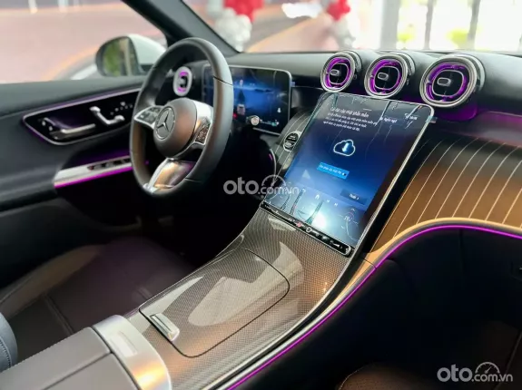 Mercedes-Benz GLC 200 2024 - 4Matic ALL NEW - Trắng siêu đẹp giá tốt