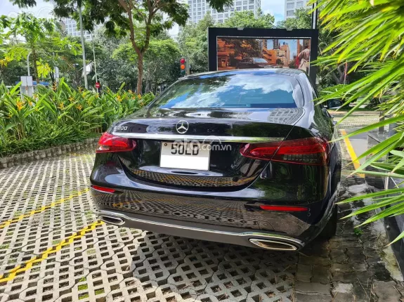 Mercedes-Benz E200 2023 - BÁN MERCEDES E200 2022, bản V1, SIÊU LƯỚT CHÍNH HÃNG