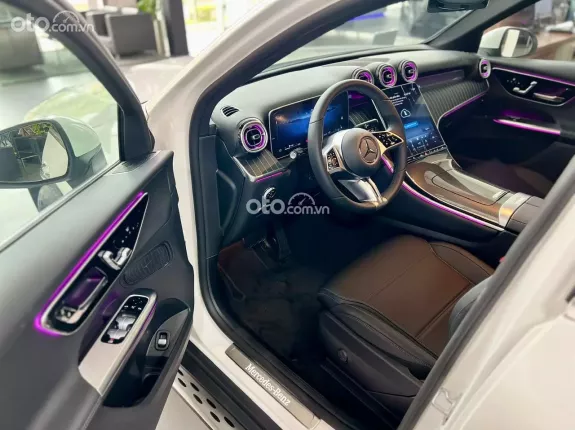 Mercedes-Benz GLC 200 2024 - 4Matic ALL NEW - Trắng siêu đẹp giá tốt