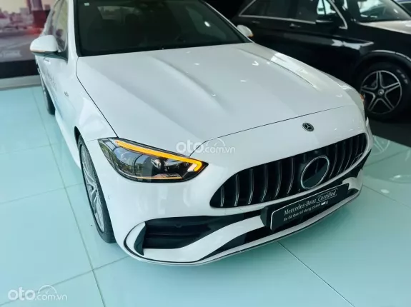Mercedes-Benz AMG C43 2023 - TRẮNG ĐỎ - SIÊU LƯỚT 30 KM - TRƯNG BÀY
