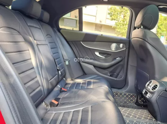 Mercedes-Benz C300 2021 - Mercedes c300 sane xuất 2021 màu đỏ nt đen