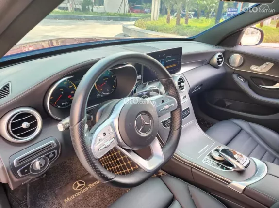 Mercedes-Benz C300 2021 - Mercedes c300 sane xuất 2021 màu đỏ nt đen