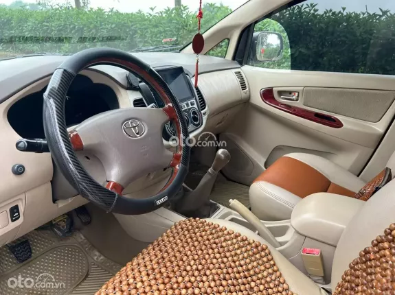 Toyota Innova 2.0G 2006 - Giá 186tr