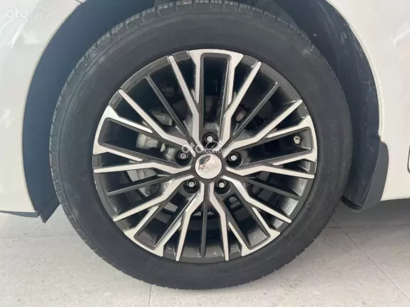 Kia K3 1.6 Premium 2021 - 565 triệu